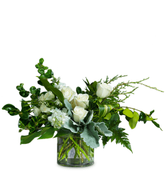 White Rain Beauty. An arrangement by Deer Valley Florist and Flower Delivery.