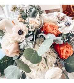 The Petal And The Stem Designer's Choice. An arrangement by The Petal and the Stem.