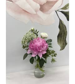 Little things budvase. An arrangement by Grande Prairie Florist. Little things budvase. An arrangement by Grande Prairie Florist.