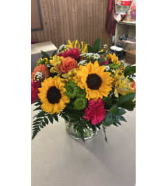 Europe fields. An arrangement by Floreria Mexico.