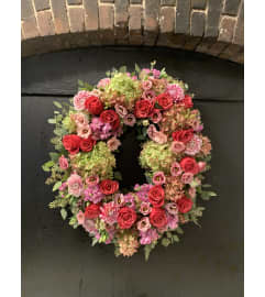Vibrant Wreath. An arrangement by Fleur du Jour.