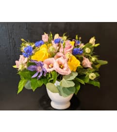 Summer Dream. An arrangement by Fleur du Jour.
