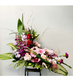 Romance Wonder. An arrangement by Marianna's Flower Island.