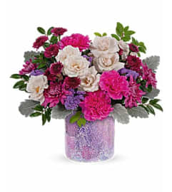 ELEGANT SHINING BEAUTY BOUQUET. An arrangement by Elegant Florist.