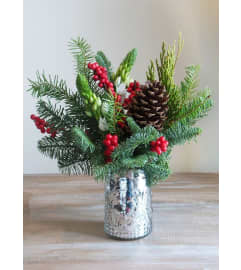 MC43. An arrangement by Win's Flowers.
