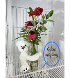 Fellows Beary Special. An arrangement by Fellows Fernlea Flowers.