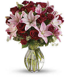 Love Bouquet with Long Stemmed Roses. An arrangement by Tallevast Florist.