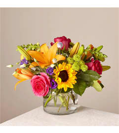 Sunshining Kinda Day. An arrangement by L and J Blooms.