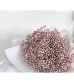 VD29. An arrangement by Win's Flowers.