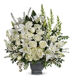 TRUE HORIZON BOUQUET. An arrangement by J.D. Ballantine's Flowers and Gifts.