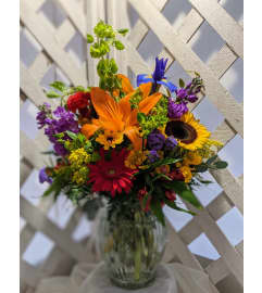 Summertime Funtime. An arrangement by Gardenfairy Florist.