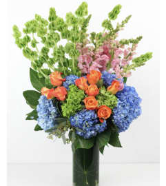 The Garden Sweet. An arrangement by Seasons Change Designs.