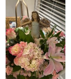 Loving Thoughts of You. An arrangement by Seasons Change Designs.