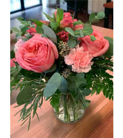 Beautiful pink lady. An arrangement by DMP Flowers and Gifts.