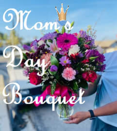 Mom Bouquet. An arrangement by Geni's Florist and Gifts.