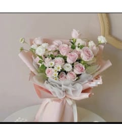 MD56. An arrangement by Win's Flowers.