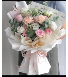 MD58. An arrangement by Win's Flowers.