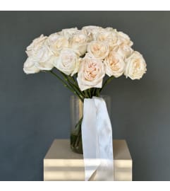 2 Dozen Garden Roses White Ohara. An arrangement by Floral Savour.