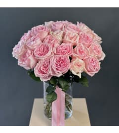 2 Dozen Garden Roses Pink Ohara. An arrangement by Floral Savour.