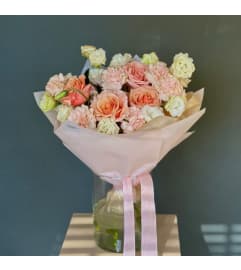 “Peach Sorbet” Mix Bouquet. An arrangement by Floral Savour.