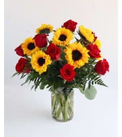 MY SUNCHINE. An arrangement by Conny's Flower Shop.