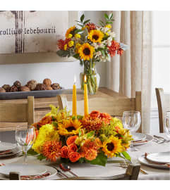Golden Gathering set. An arrangement by Floral Insight.