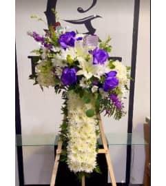 Heavenly Peace Cross. An arrangement by Geni's Florist and Gifts. Heavenly Peace Cross. An arrangement by Geni's Florist and Gifts.