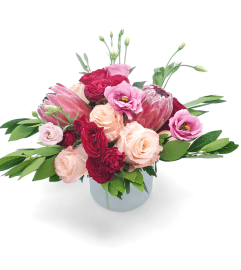 Blushing Dreams Bouquet. An arrangement by Appleblossoms.