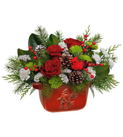 Van Veghel's Classic Cardinal Centerpiece. An arrangement by Van Veghel's Flowers.