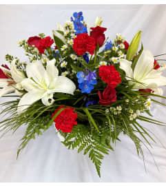 Red, White, and YOU!. An arrangement by Jenilyn's Creations.