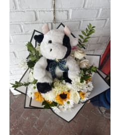 Cow Bouquet. An arrangement by Rose Flowers.