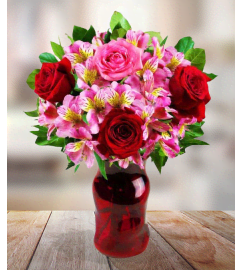 The Loving Blooms Bouquet. An arrangement by Rennix Flowers.