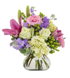 Garden Villa. An arrangement by Deer Valley Florist and Flower Delivery.