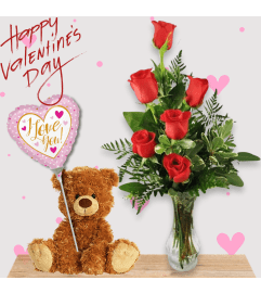 Simply Yours Combo. An arrangement by Select Flowers.