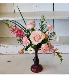 Starstruck Lover. An arrangement by In Bloom.