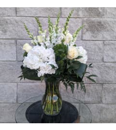 Blumz in honor bouquet. An arrangement by Blumz Floral Boutique.