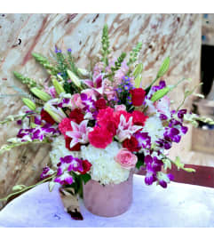 Glorious Love Blooms. An arrangement by Flower World and Gifts.
