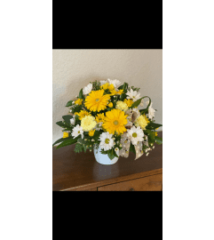 You Can Bee Anything. An arrangement by Loyalist Flowers.