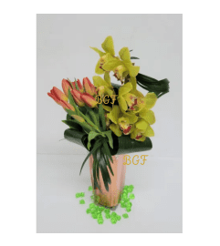 Glam Melody. An arrangement by Brickell Exclusive Blooms.