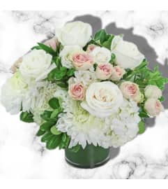 Saint Patrick's Day. An arrangement by Elegant Florist. Saint Patrick's Day. An arrangement by Elegant Florist.