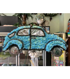 Car tribute. An arrangement by Cielo's Floral Designs.