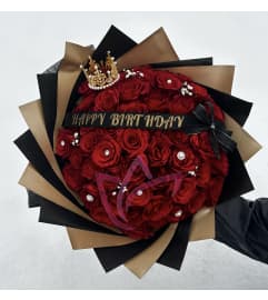 RAMO DE ROSAS BUCHON. An arrangement by Vemongi Flowers.