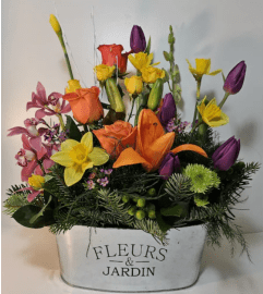 TRIPLE A'S SPRING GARDEN 2024. An arrangement by Triple A Florist. TRIPLE A'S SPRING GARDEN 2024. An arrangement by Triple A Florist.
