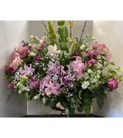 Majoon. An arrangement by K1 Floral Studio.