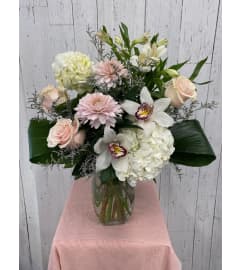 Garden of Gratitude (SE). An arrangement by Incredible Florist Seton.