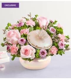 A Mother’s Love. An arrangement by Serrano Flowers.