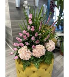 Avila Mom. An arrangement by Lake Eola Florist.