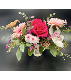 Modern Renaissance. An arrangement by Blossoms On The Trail.