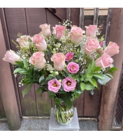 All My Love To You. An arrangement by Violeta's Flower Shop.