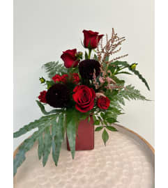 The Victoria. An arrangement by Blossoms On The Trail.